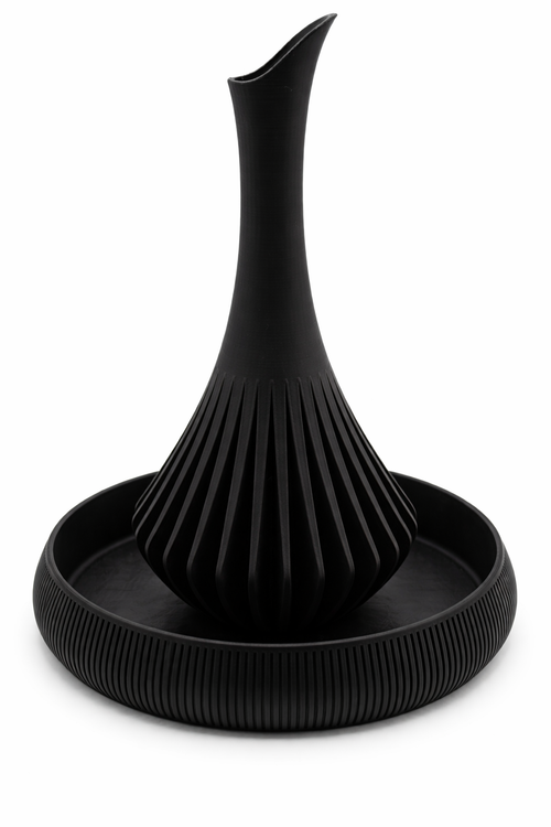 Elegante Vaas, Slanke Hals & Ribbelbasis